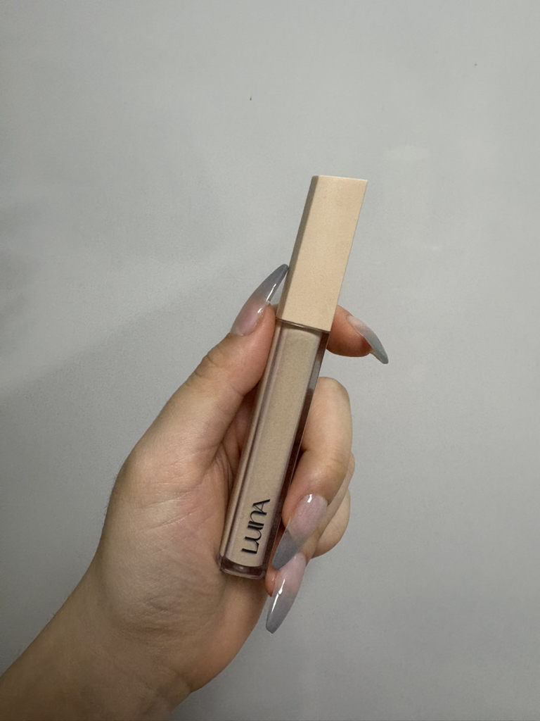 露娜 持久尖端遮瑕膏 [SPF34/PA++] [0.5 瓷色号］ review image