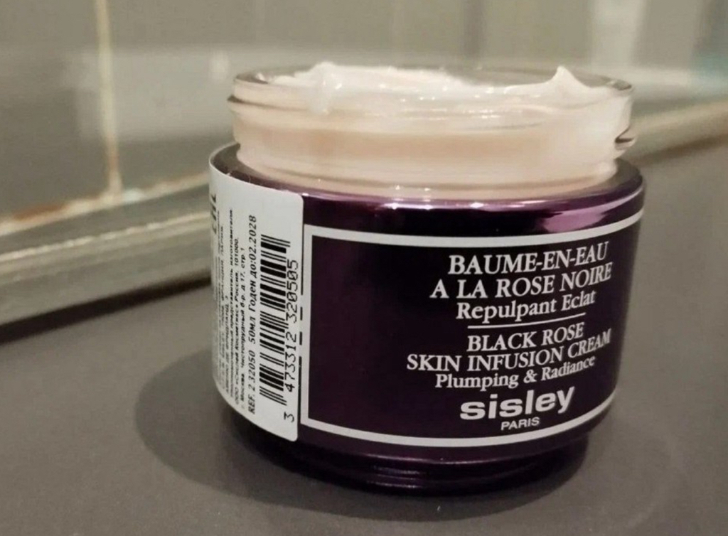 シスレー (sisley) ブラックローズスキンインフュージョンクリーム