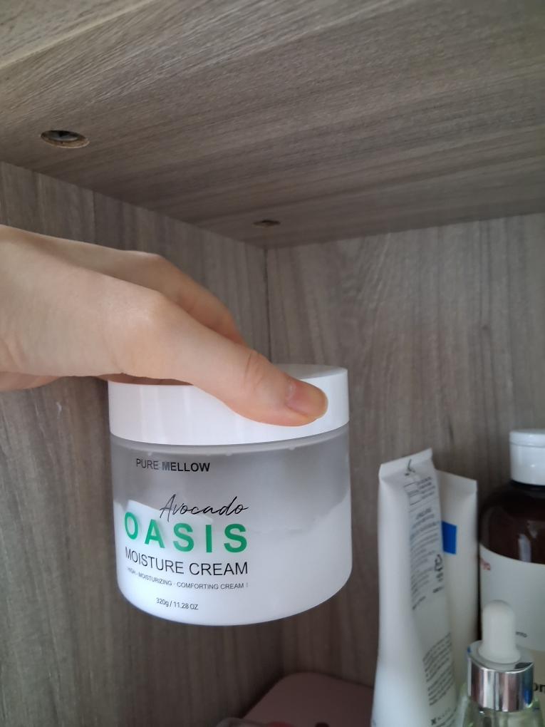 퓨어멜로우 (PUREMELLOW) 아보카도 오아시스 대용량 수분크림 review image