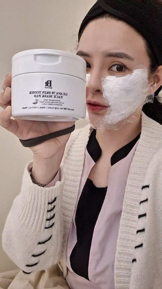 벤튼 (BENTON) 구아바 70 스킨토너 진정 패드팩 review image