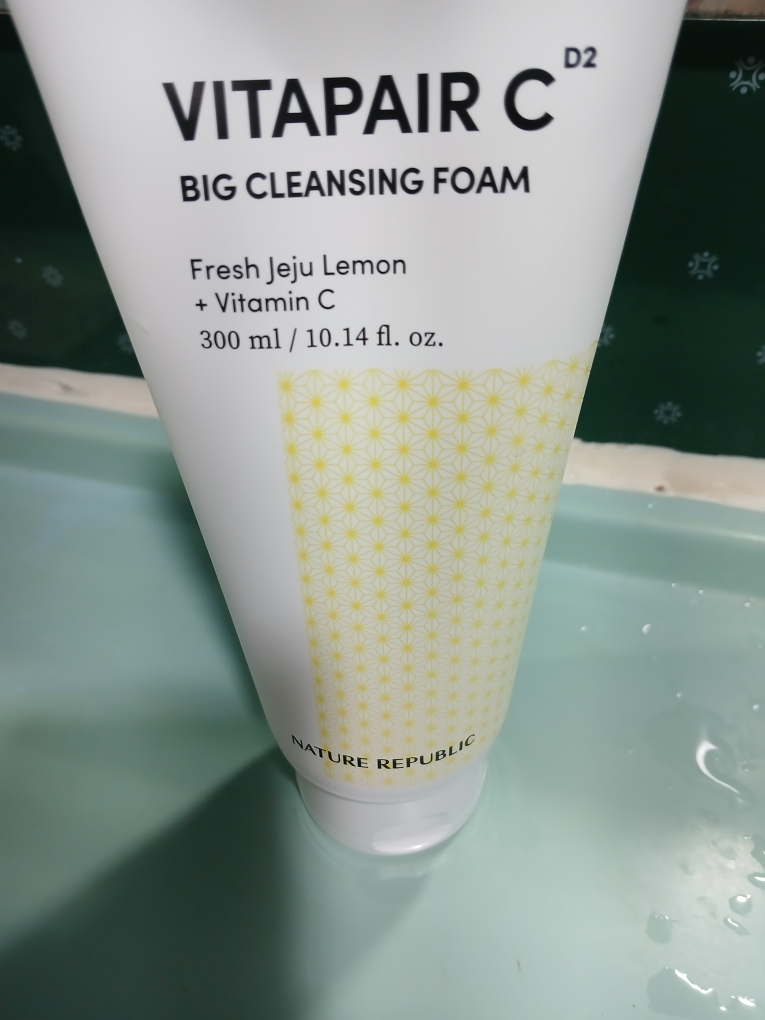 네이처리퍼블릭 (NATUREREPUBLIC) 비타페어C 빅폼클렌징 review image