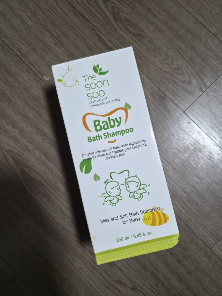 더순수 (Thesoonsoo) 자연담은 베이비 바스 샴푸 review image