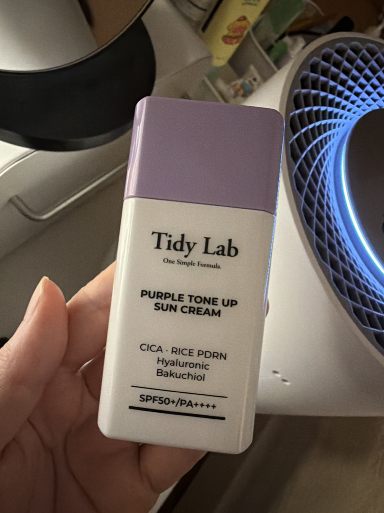타이디랩 (Tidy Lab) 퍼플톤업 선크림 [SPF50+/PA++++] review image