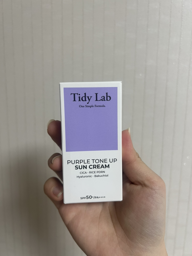 타이디랩 (Tidy Lab) 퍼플톤업 선크림 [SPF50+/PA++++] review image
