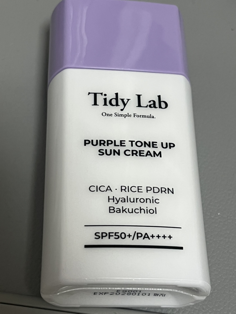 타이디랩 (Tidy Lab) 퍼플톤업 선크림 [SPF50+/PA++++] review image