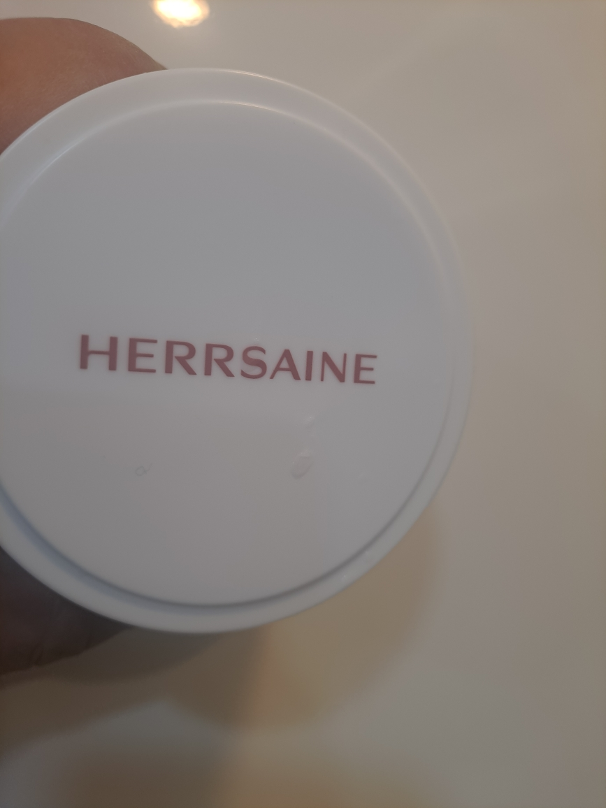 헤르세인 (HERRSAINE) 리치 크랜베리 클렌저 review image