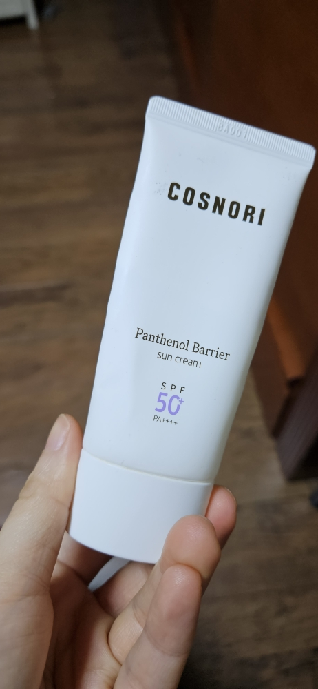 코스노리 (COSNORI) 선크림 [SPF50+/PA++++] [판테놀베리어] review image