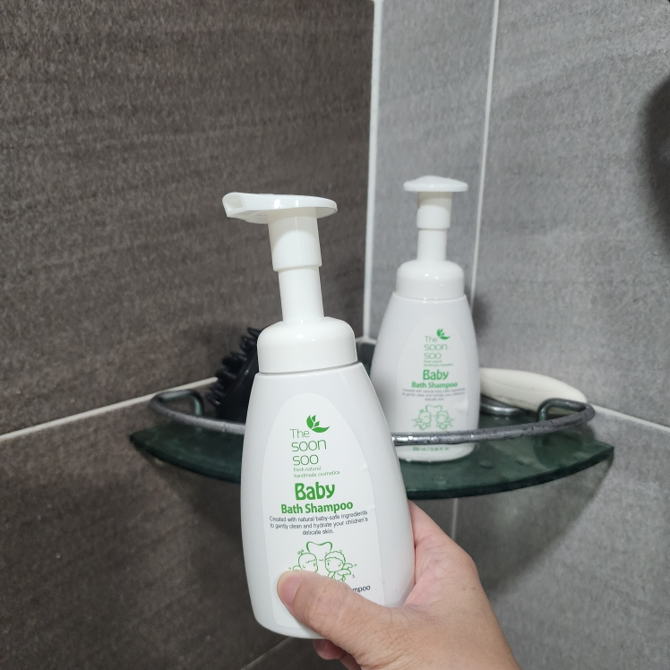 더순수 (Thesoonsoo) 자연담은 베이비 바스 샴푸 review image