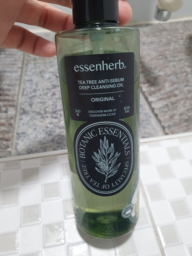 에센허브 (essenHERB) 티트리 안티 세범 딥 클렌징 오일 review image
