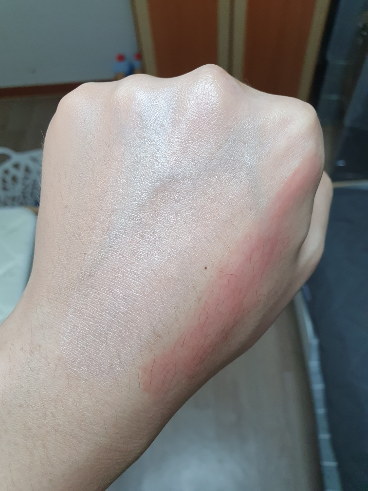 에센허브 (essenHERB) 티트리 안티 세범 딥 클렌징 오일 review image