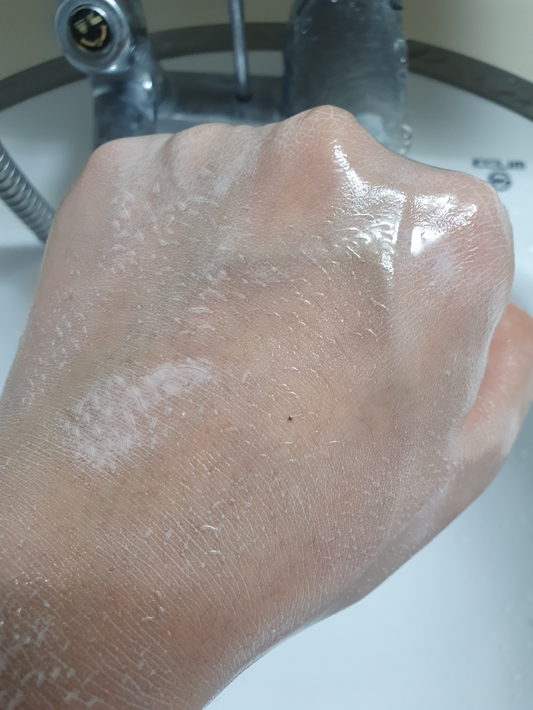 에센허브 (essenHERB) 티트리 안티 세범 딥 클렌징 오일 review image