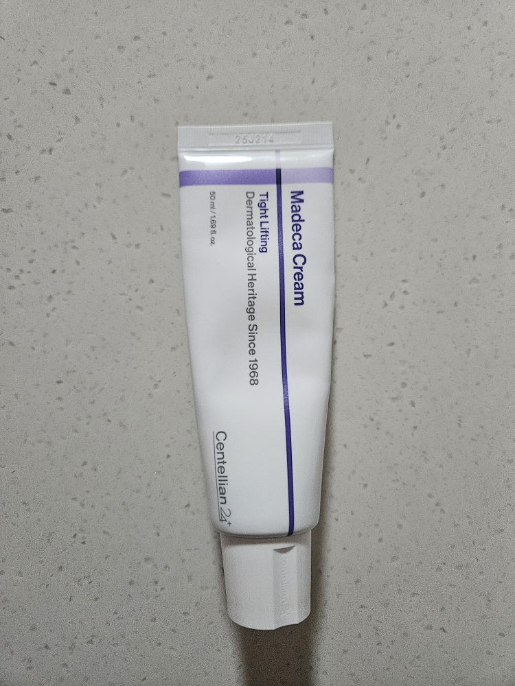 센텔리안24 (CENTELLIAN24) 마데카 크림 타이트 리프팅 review image