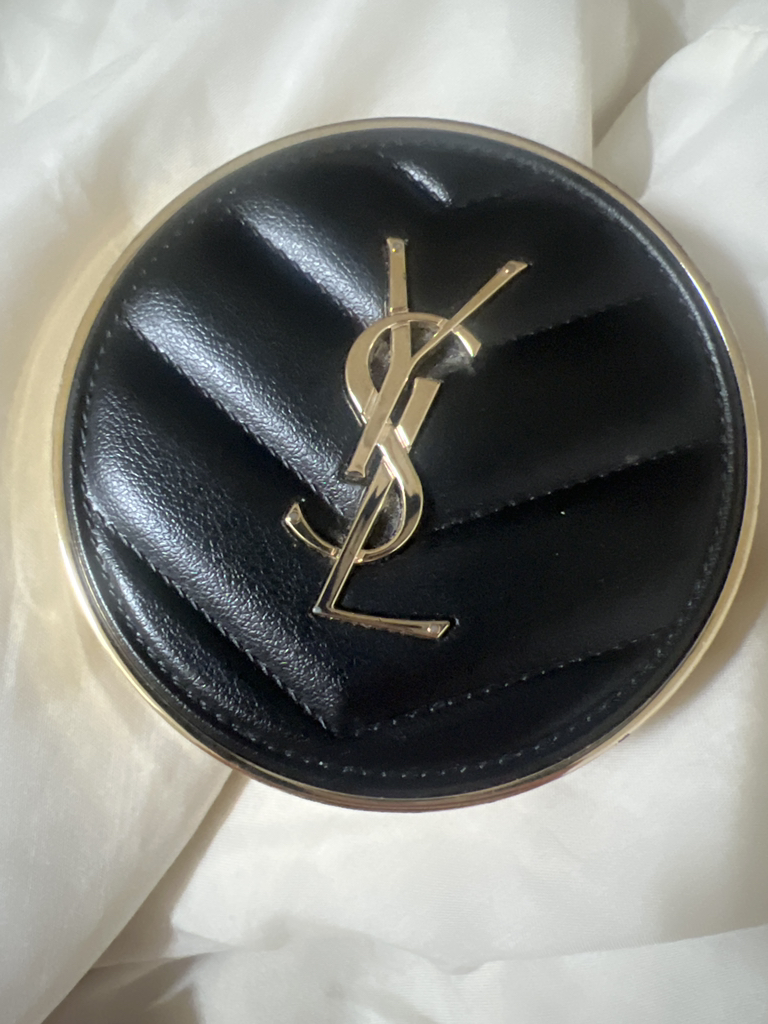 입생로랑뷰티 (YVESSAINTLAURENTBEAUTY) 엉크르 드 뽀 쿠션 [SPF23/PA++] [20] review image