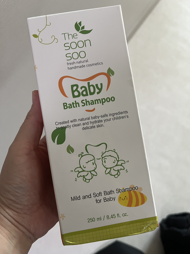 더순수 (Thesoonsoo) 자연담은 베이비 바스 샴푸 review image
