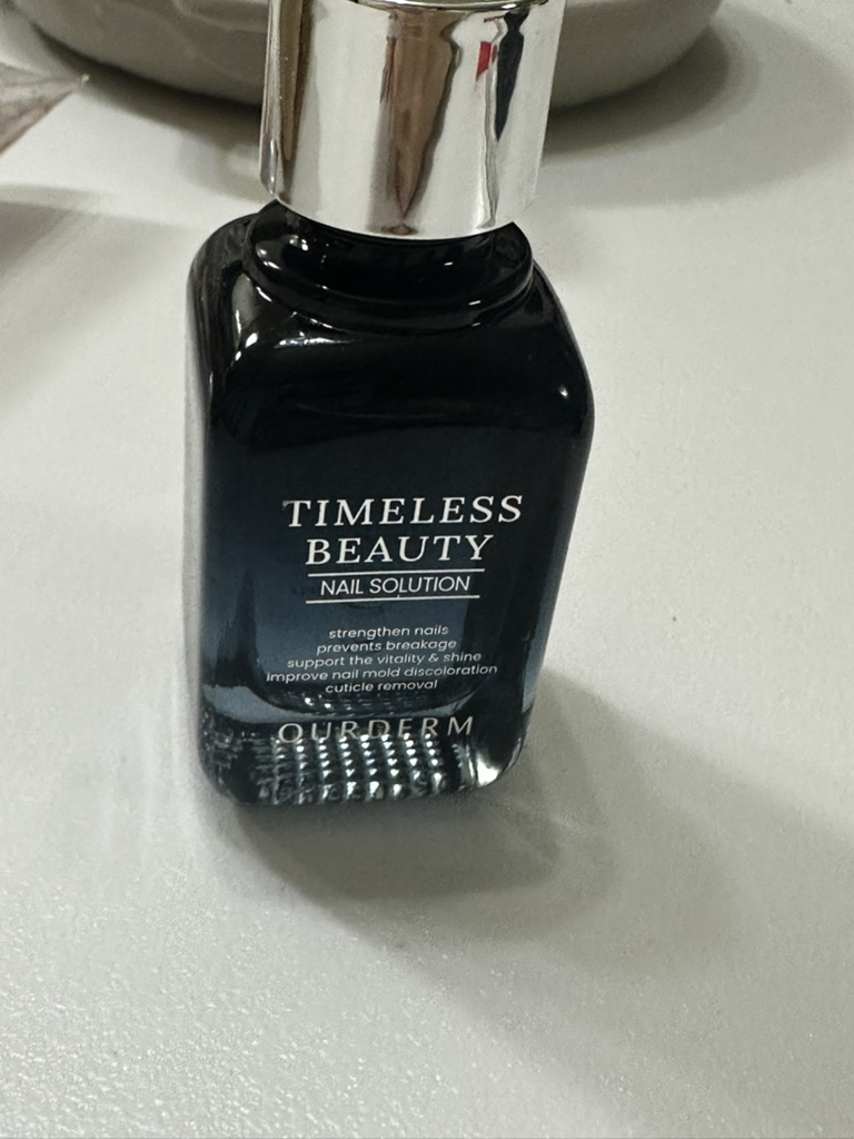 아워덤 (OURDERM) 타임리스뷰티 네일솔루션 review image