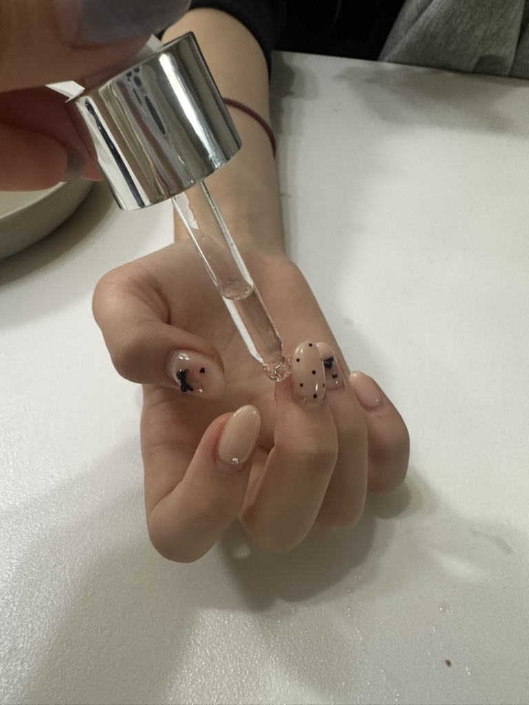 아워덤 (OURDERM) 타임리스뷰티 네일솔루션 review image