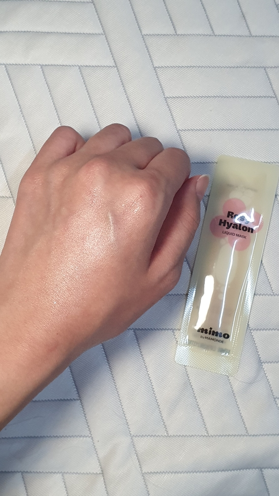 미모바이마몽드 (mimobyMAMONDE) 로지-히알론 리퀴드 마스크 review image