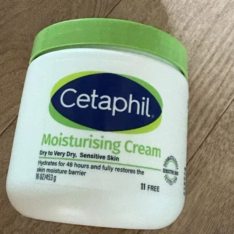 세타필 (Cetaphil) 모이스춰라이징 크림 review image