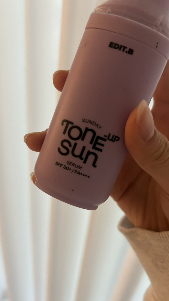 에딧비 (EDIT.B) 선데이 선세럼  [SPF50+/PA++++] [톤업/보라] review image