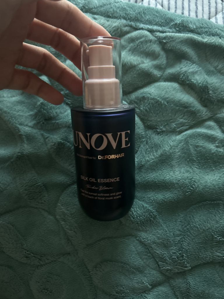어노브 (UNOVE) 실크 오일 헤어 에센스 review image