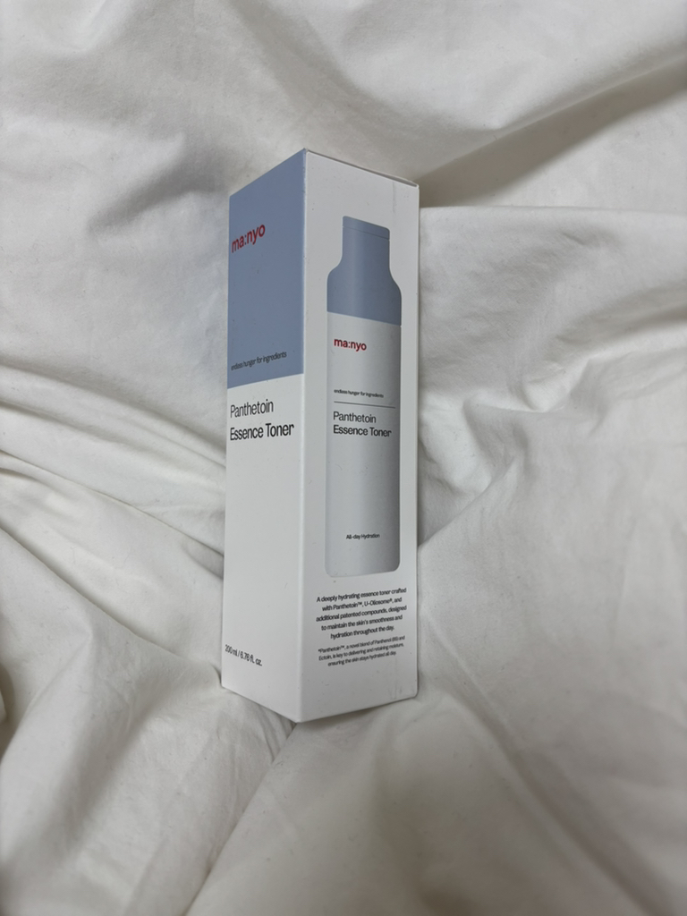 마녀공장 (manyo) 판테토인 에센스 토너 review image