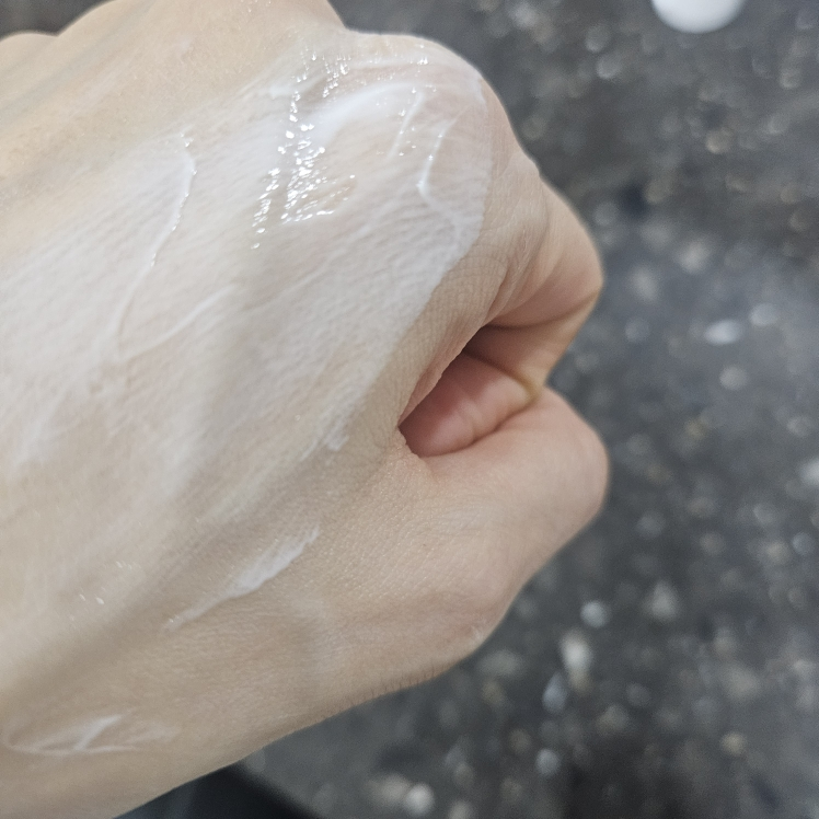 휘게 (HYGGEE) 릴리프 캐모마일 크림 review image