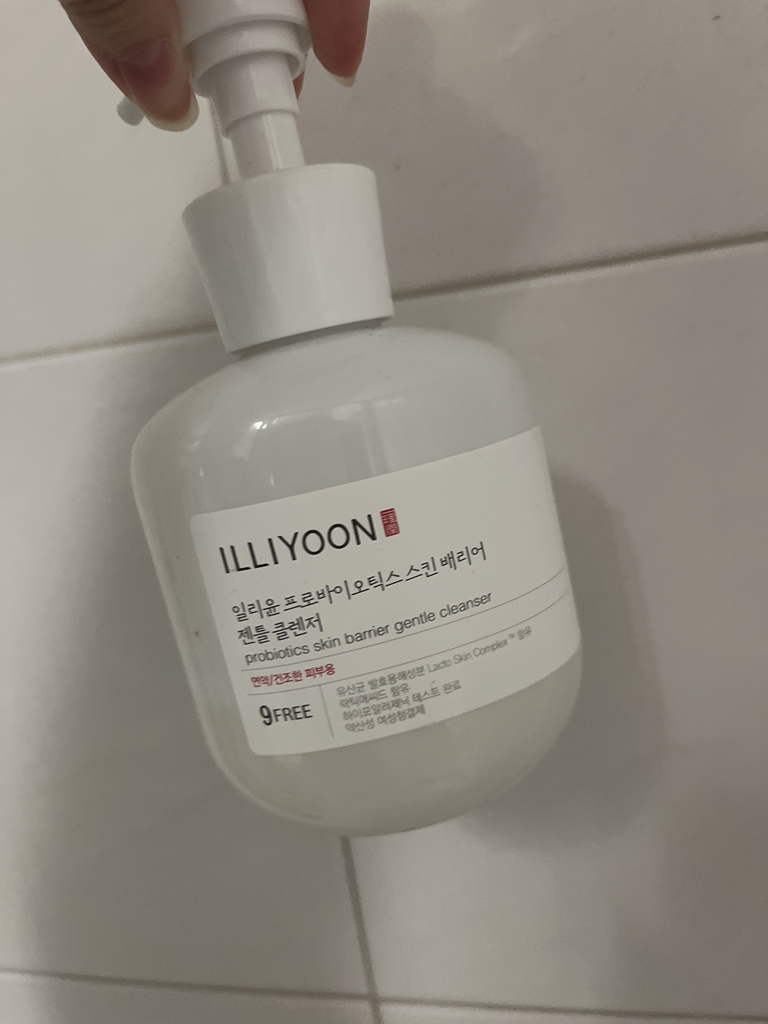 일리윤 (ILLIYOON) 프로바이오틱스 스킨 배리어 젠틀 클렌저 review image