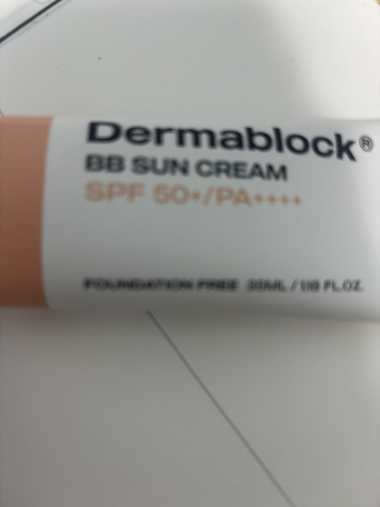 더마블록 (Dermablock®) 선크림 [SPF50+/PA++++] [비비] review image