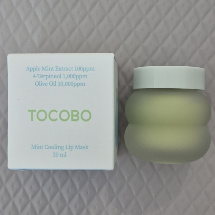 TOCOBO 薄荷清凉唇膜 review image