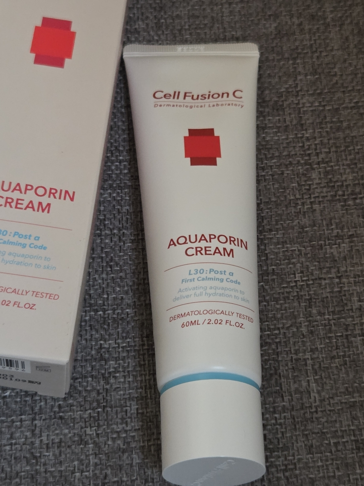 셀퓨전씨 (CellFusionC) 아쿠아 포린 크림 review image