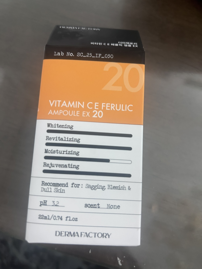 DERMAFACTORY Pure Vitamin C E Ferulic Ampoule review image