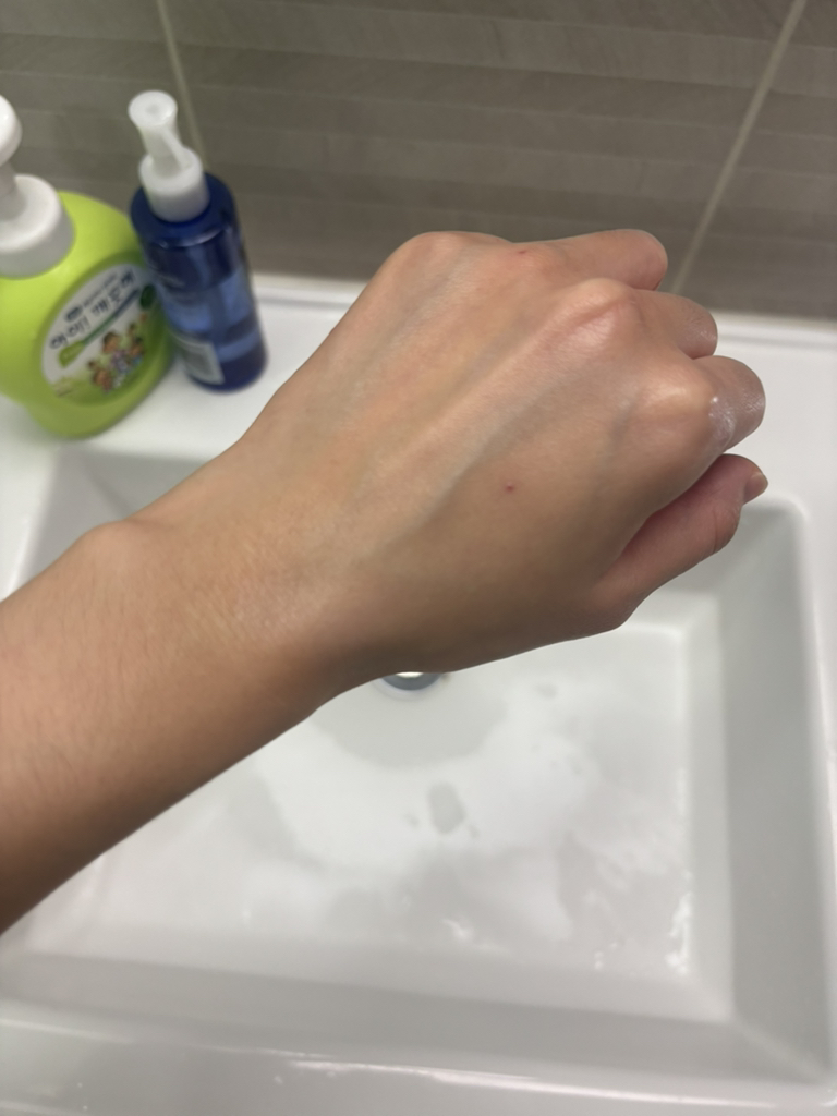 올빚 (ALLVIT) 에브리데이 릴리프 선밀크 [SPF50+/PA++++] review image