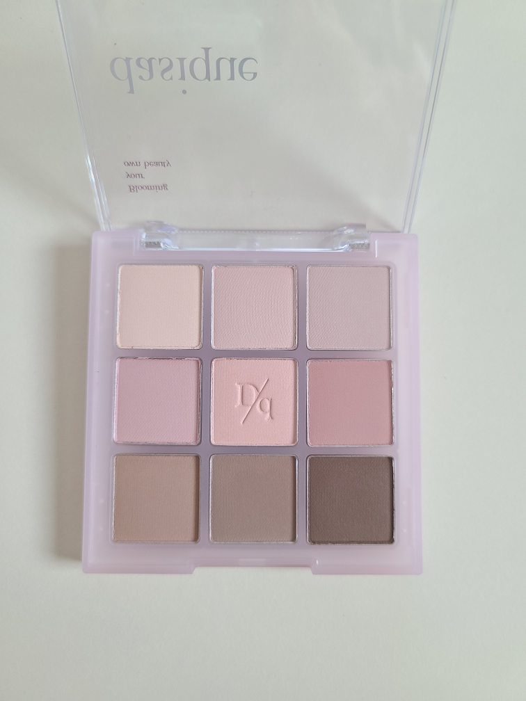 데이지크 (dasique) 티 블렌딩 컬렉션 섀도우 팔레트 [13 쿨블렌딩] review image