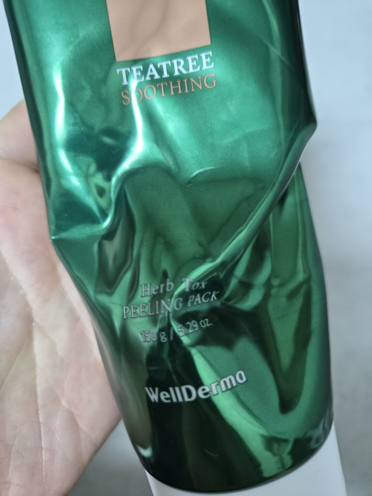 WellDerma Chai Sl Tea Tree Herb Tox Peeling Pack review image