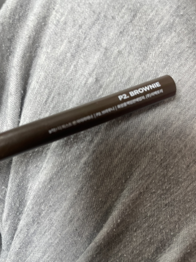 马吉 第一支眼线笔 [P2 Brownie] - 第一支眼线笔 review image