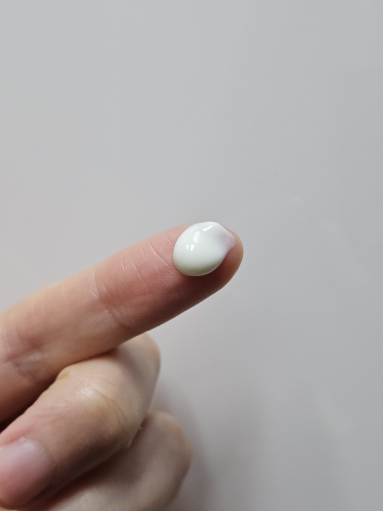 니베아 (NIVEA) 선 키즈 센서티브 프로텍트 선로션 [SPF50+/PA++++] review image