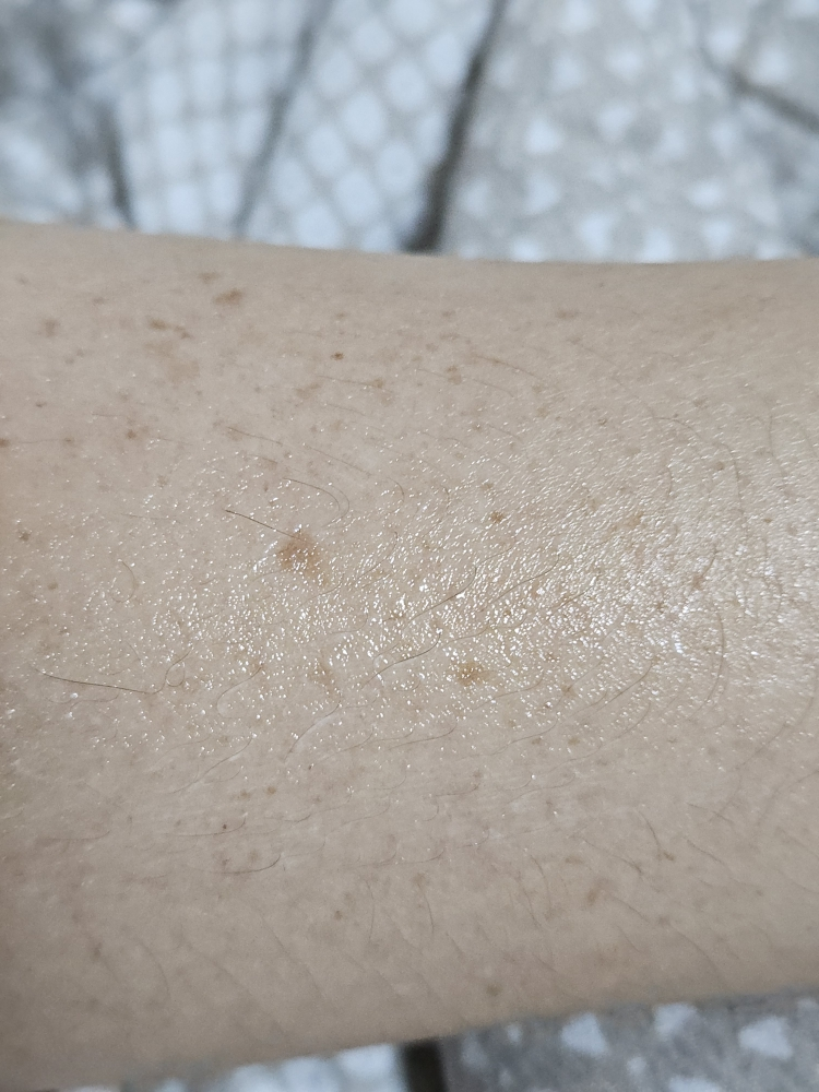 니베아 (NIVEA) 선 키즈 센서티브 프로텍트 선로션 [SPF50+/PA++++] review image