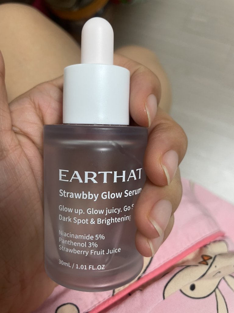 얼댓 (EARTHAT) 스트로비 글로우 세럼 review image