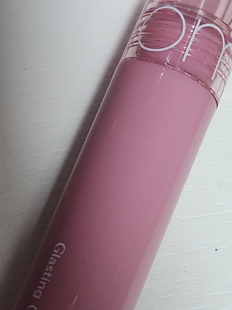 롬앤 (ROMAND) 글래스팅 컬러 글로스 [01 피오니발레] review image