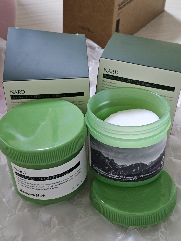 나드 (NARD) 어성초 아하 바하 파하 필링 패드 review image