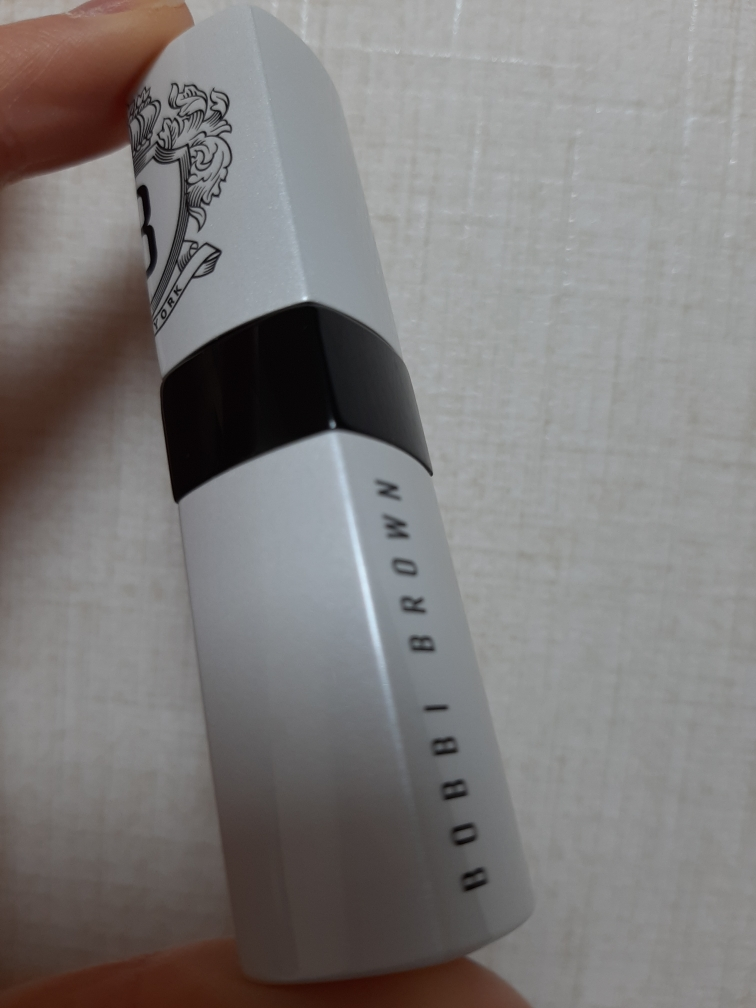 BOBBI BROWN Extra Lip Tint [Bear Raspberry] review image