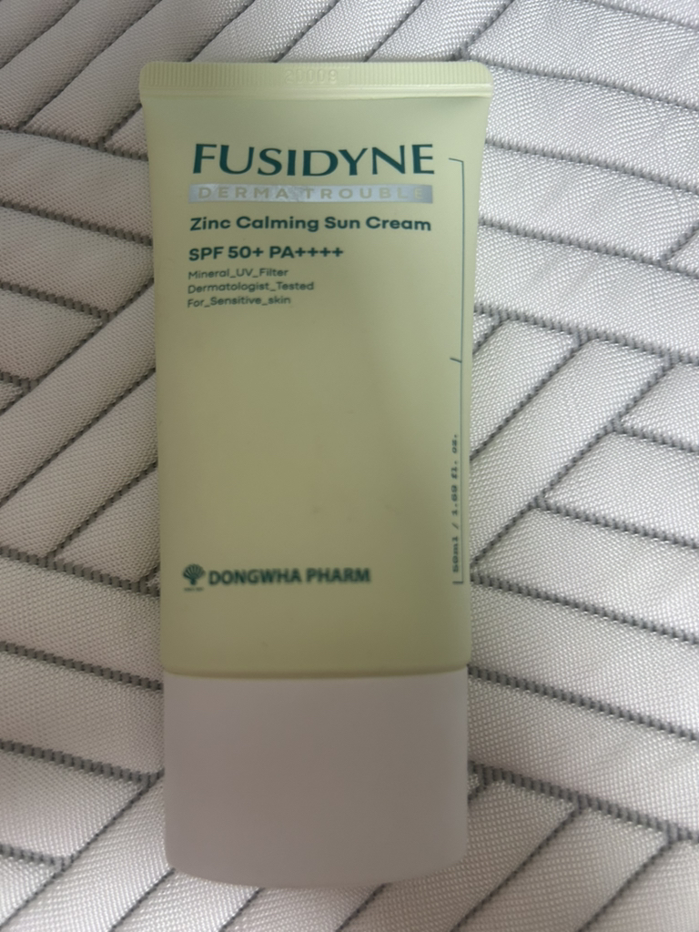 후시다인 (Fusidyne) 더마 트러블 징크 카밍 선크림 [SPF50+/PA++++] review image