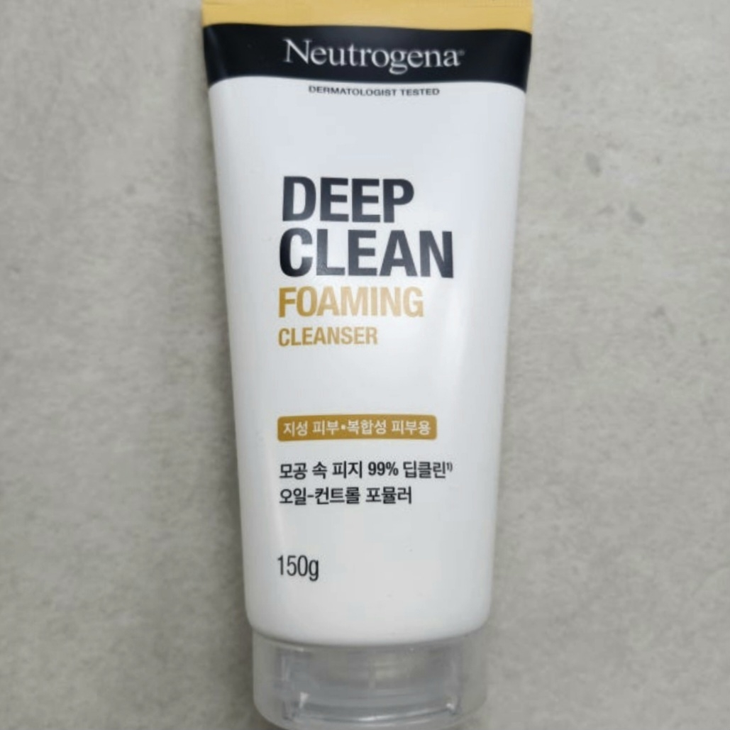 뉴트로지나 (Neutrogena) 딥클린 포밍 클렌저 review image