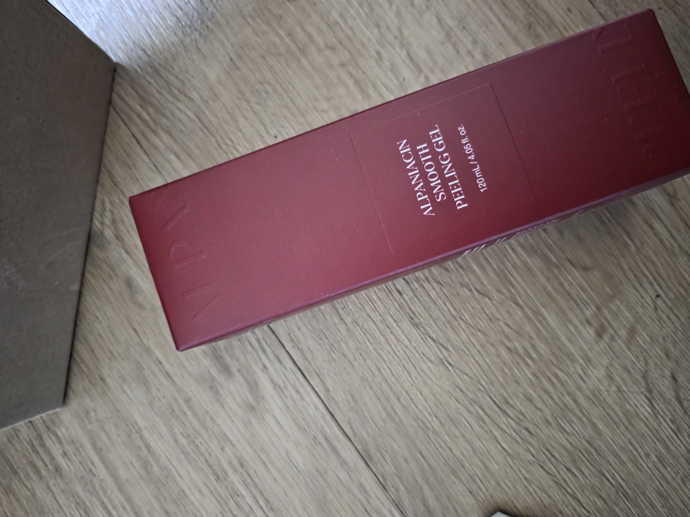 顺 利 阿尔法烟酸柔滑去角质凝胶 review image