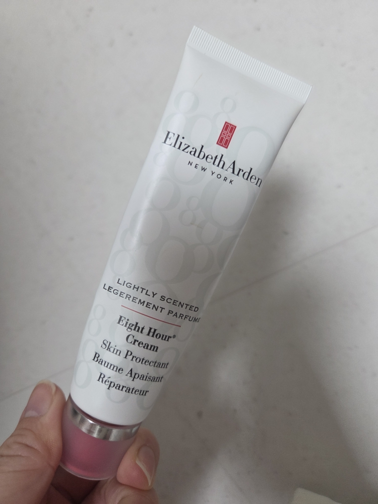 ElizabethArden Crema Protectora de la Piel Ocho Horas [Con Licencia] review image