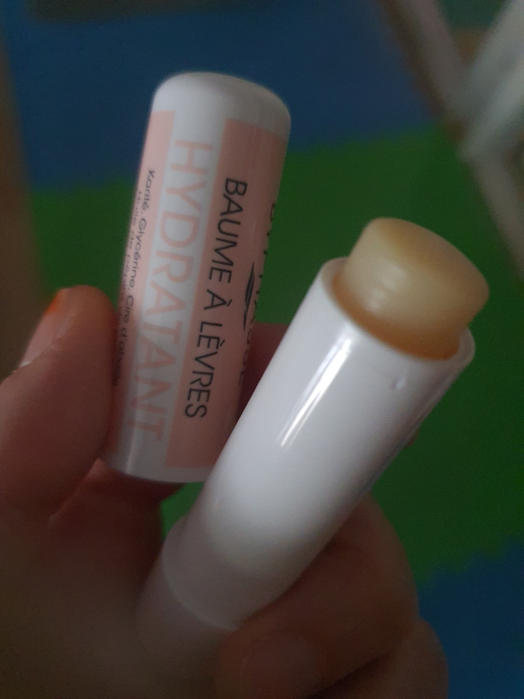 바이빠세 (BYPHASSE) 하이드레이팅 립밤 review image