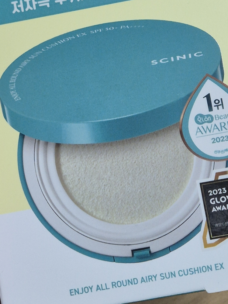 싸이닉 (SCINIC) 엔조이 올라운드 에어리 선쿠션 EX [SPF50+/PA++++] review image