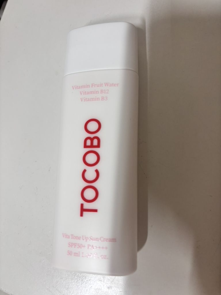 토코보 (TOCOBO) 비타 톤업 선 크림 [SPF50+/PA++++] review image