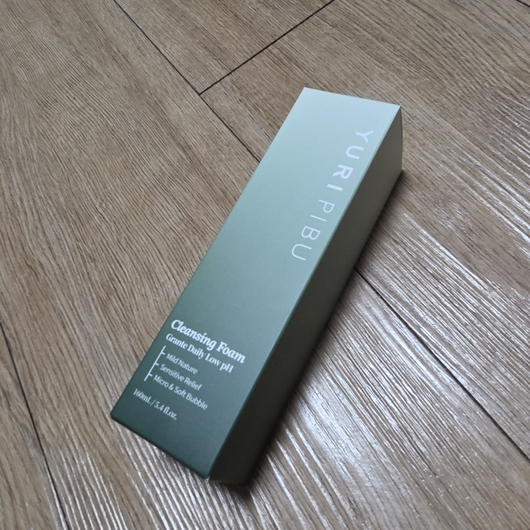 优莉比芙 格兰特日用弱酸性洁面泡沫 review image