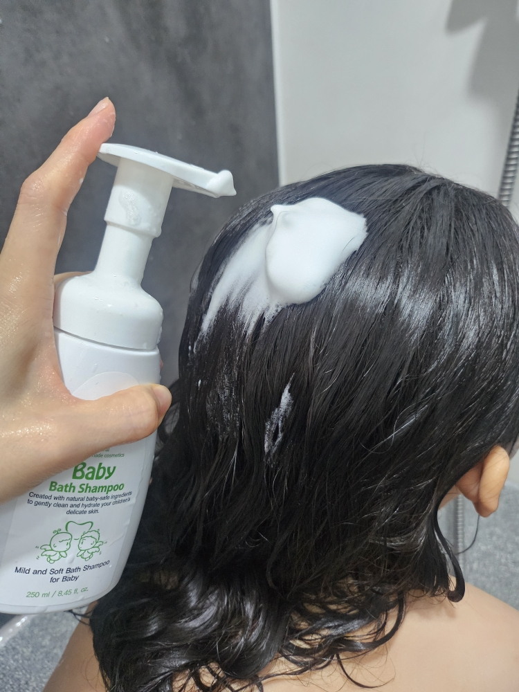 더순수 (Thesoonsoo) 자연담은 베이비 바스 샴푸 review image